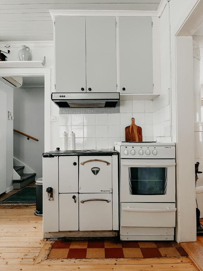 Charming House With Wood Stove Near Lake Virserum Экстерьер фото